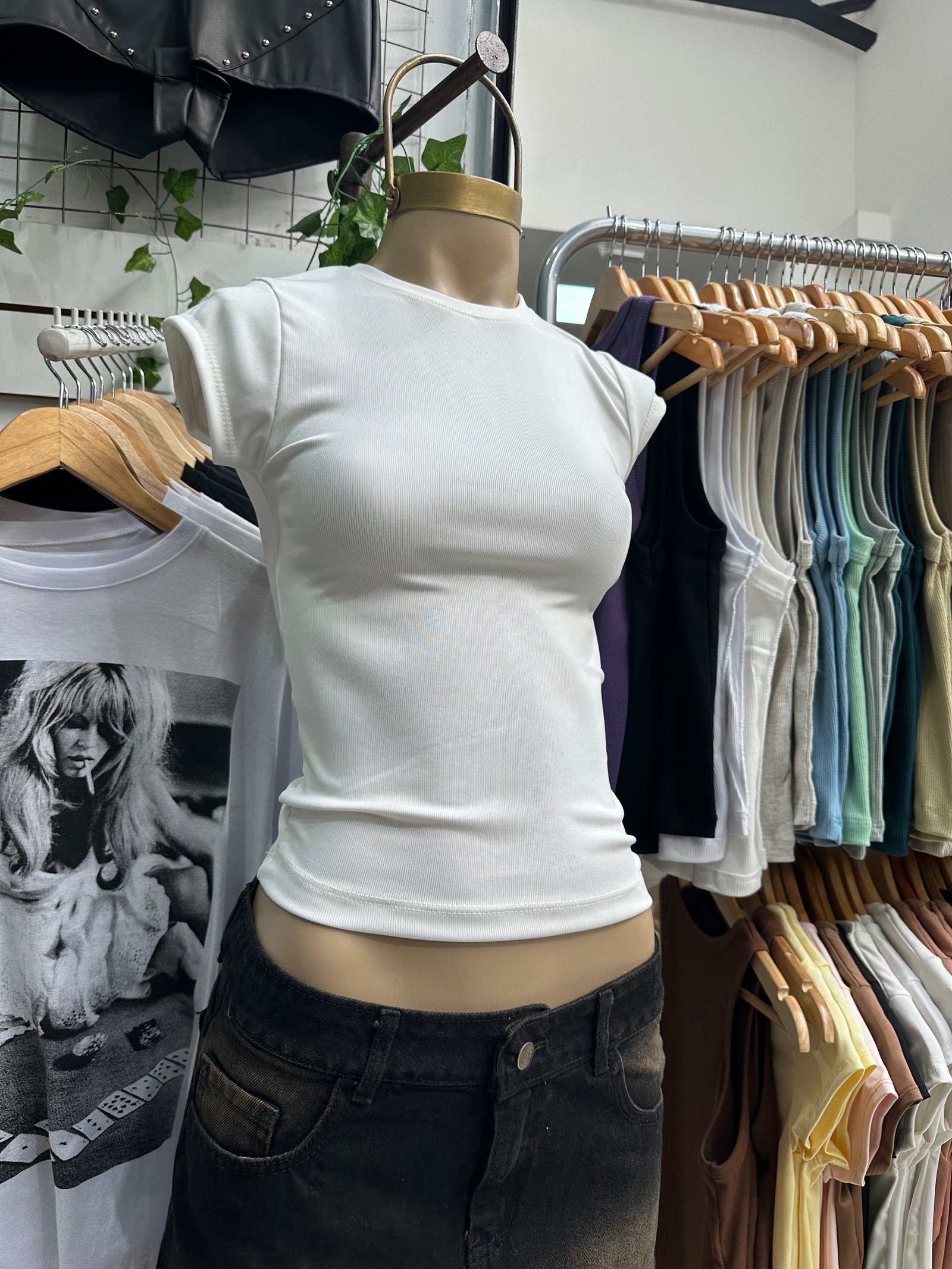 Remera Basica - clothesbylolitas