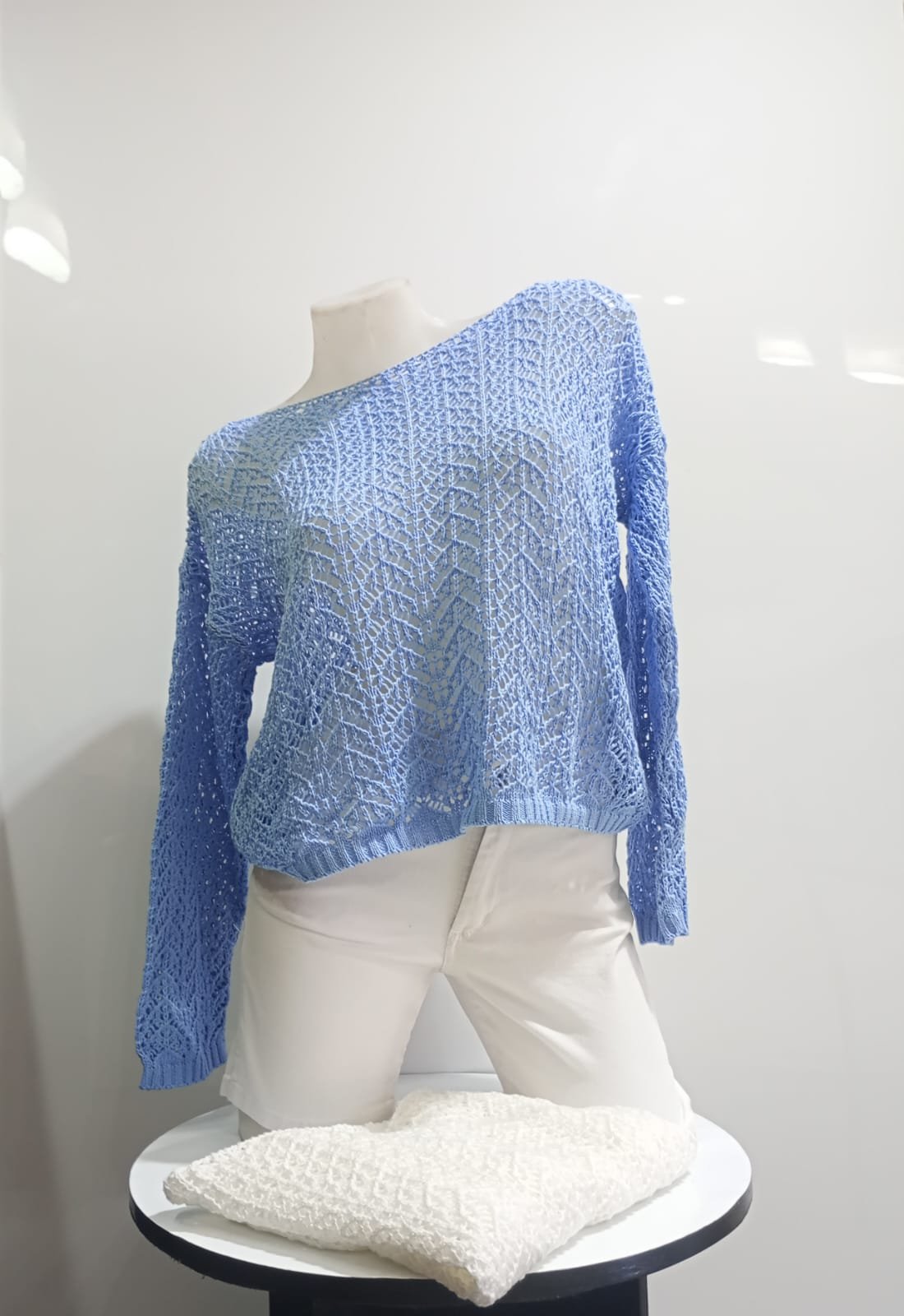 SWEATER TEJIDO TIPO CROCHET - devhoraindumentaria