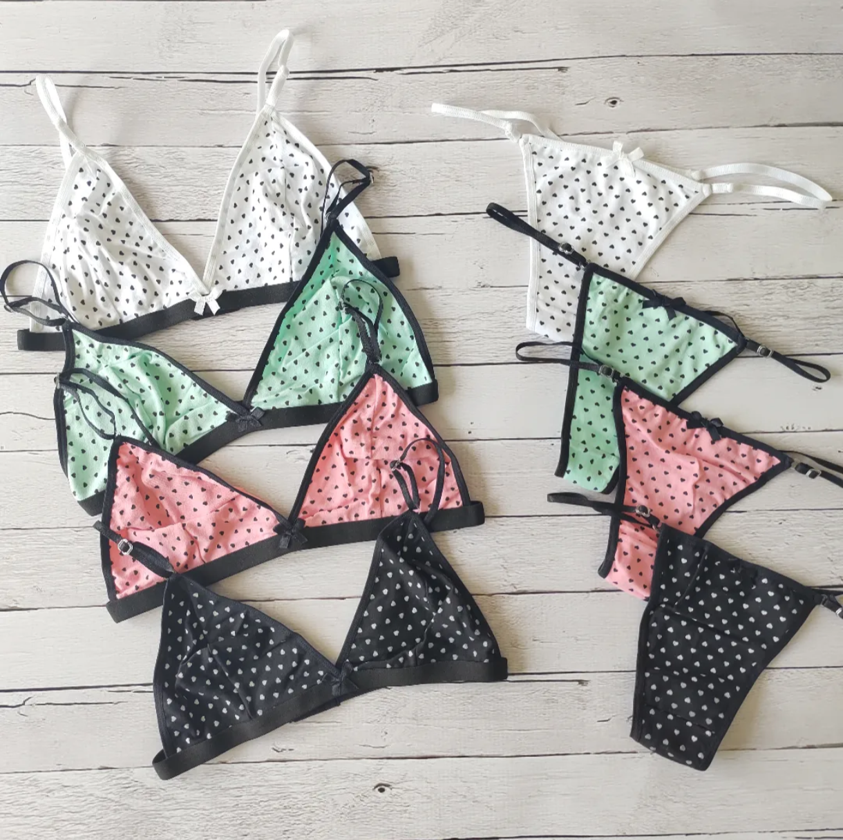 Bralette de algodón con corazones y less regulable - Sweet Poison Lencería