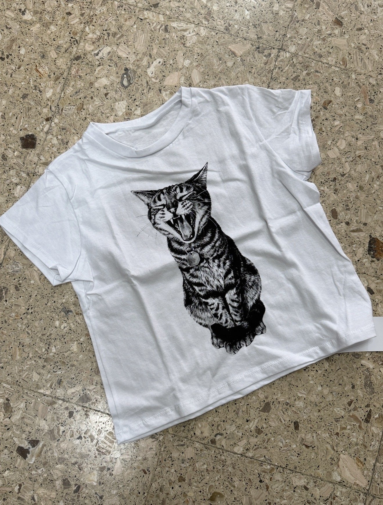 Babytee Cat