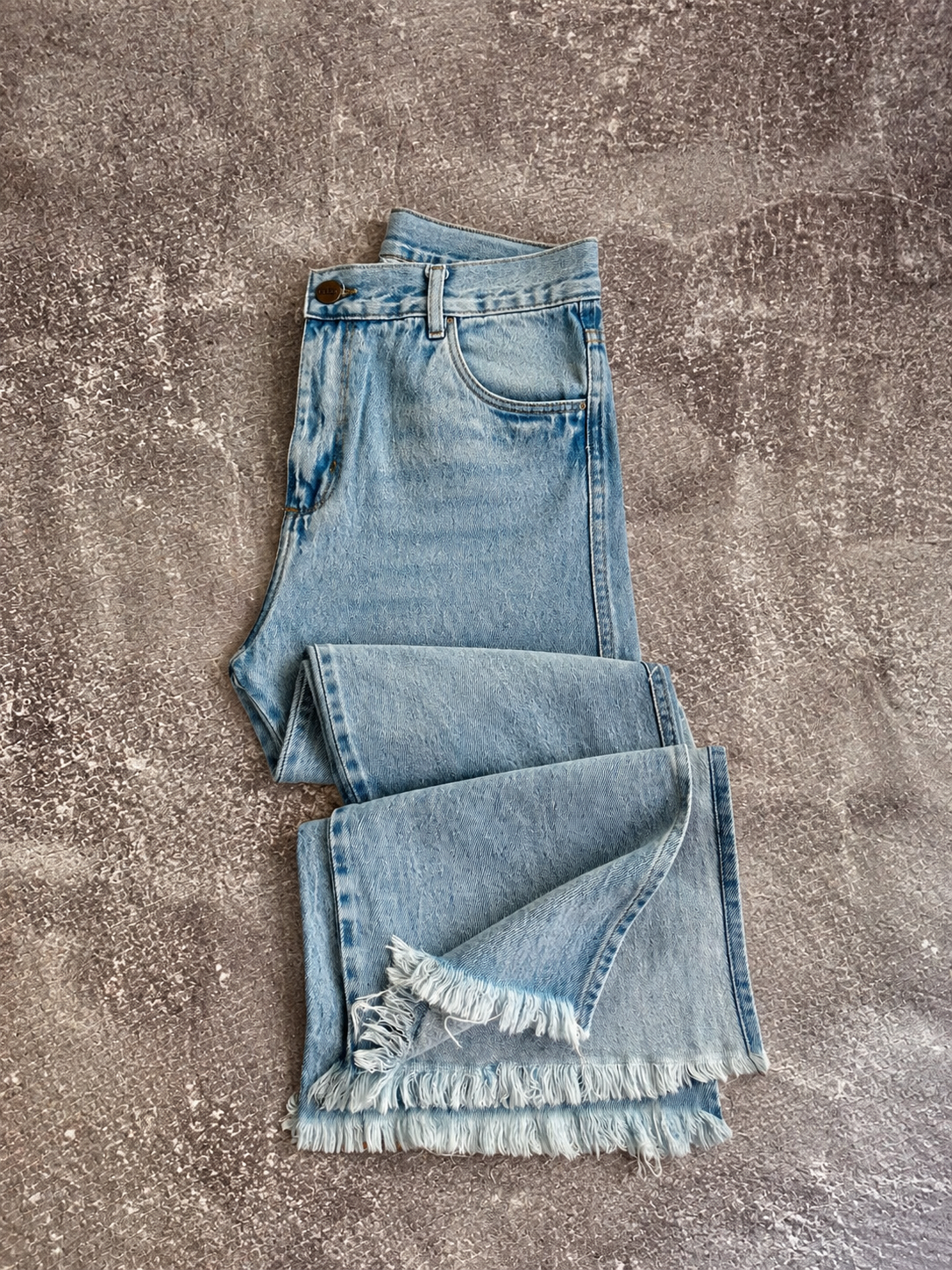 Wide leg khalo