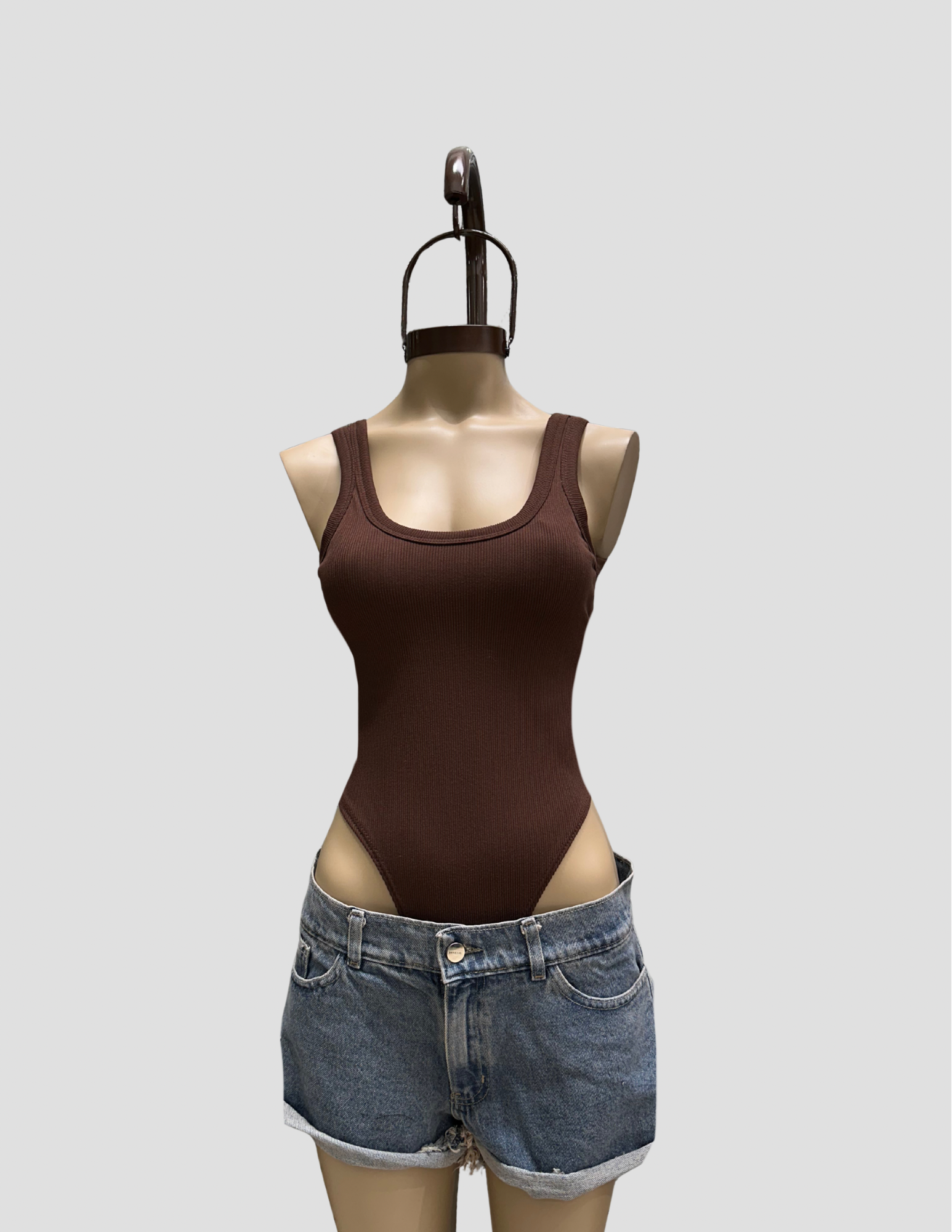 BODY BÁSICO CON COPA - clothesbylolitas